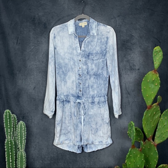 CLEARANCE Cloth & Stone Chambray Romper S